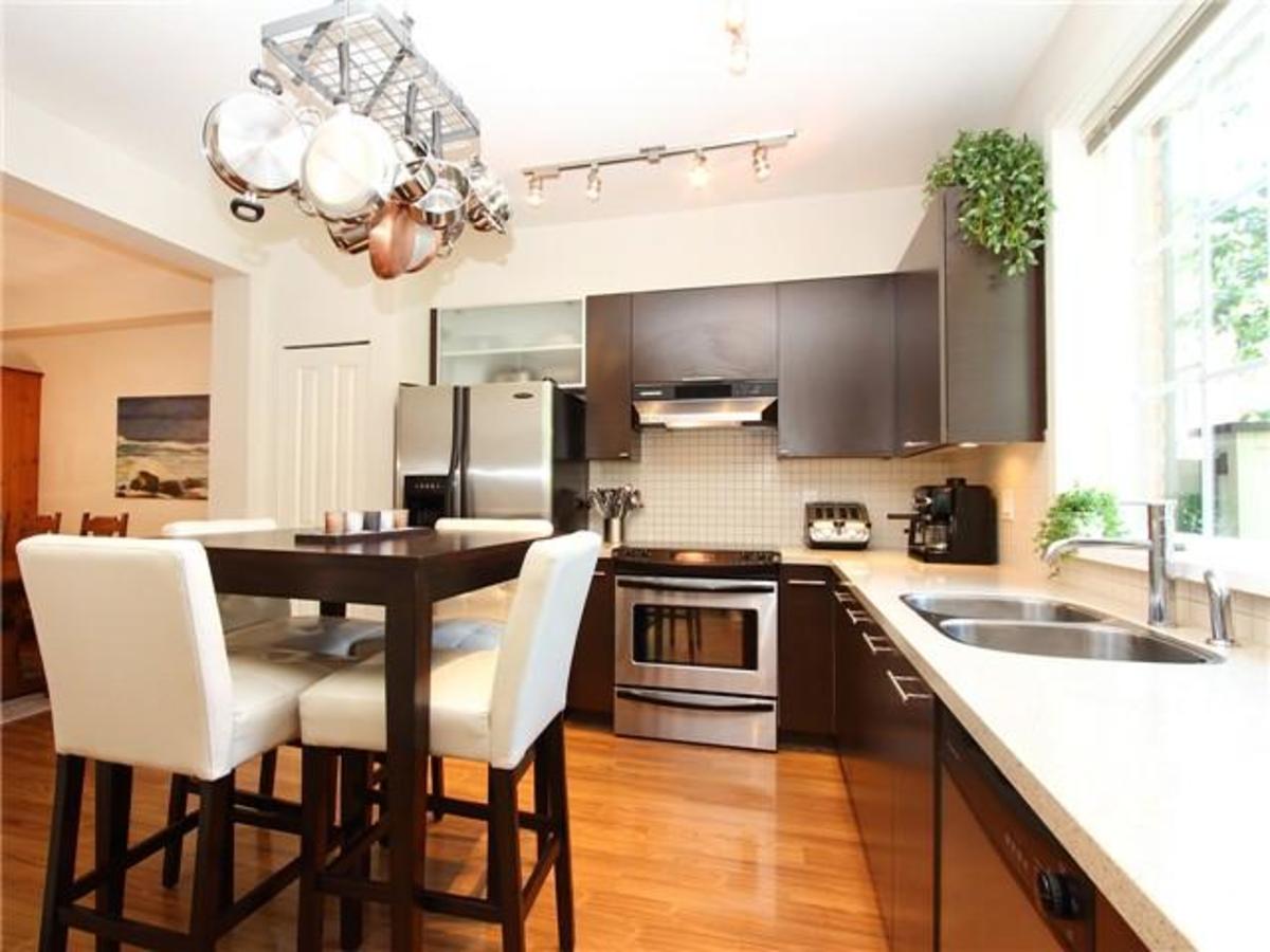 5 at 50 - 550 Browning Pl, Seymour, North Vancouver 5 at 50 - 550 Browning Pl, Seymour, North Vancouver