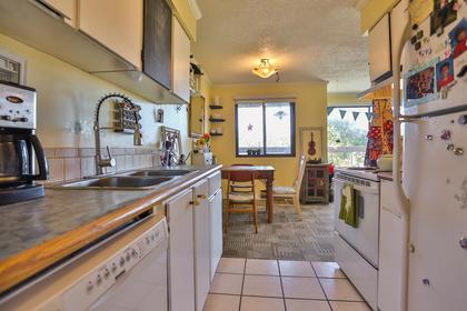 Kitchen-2