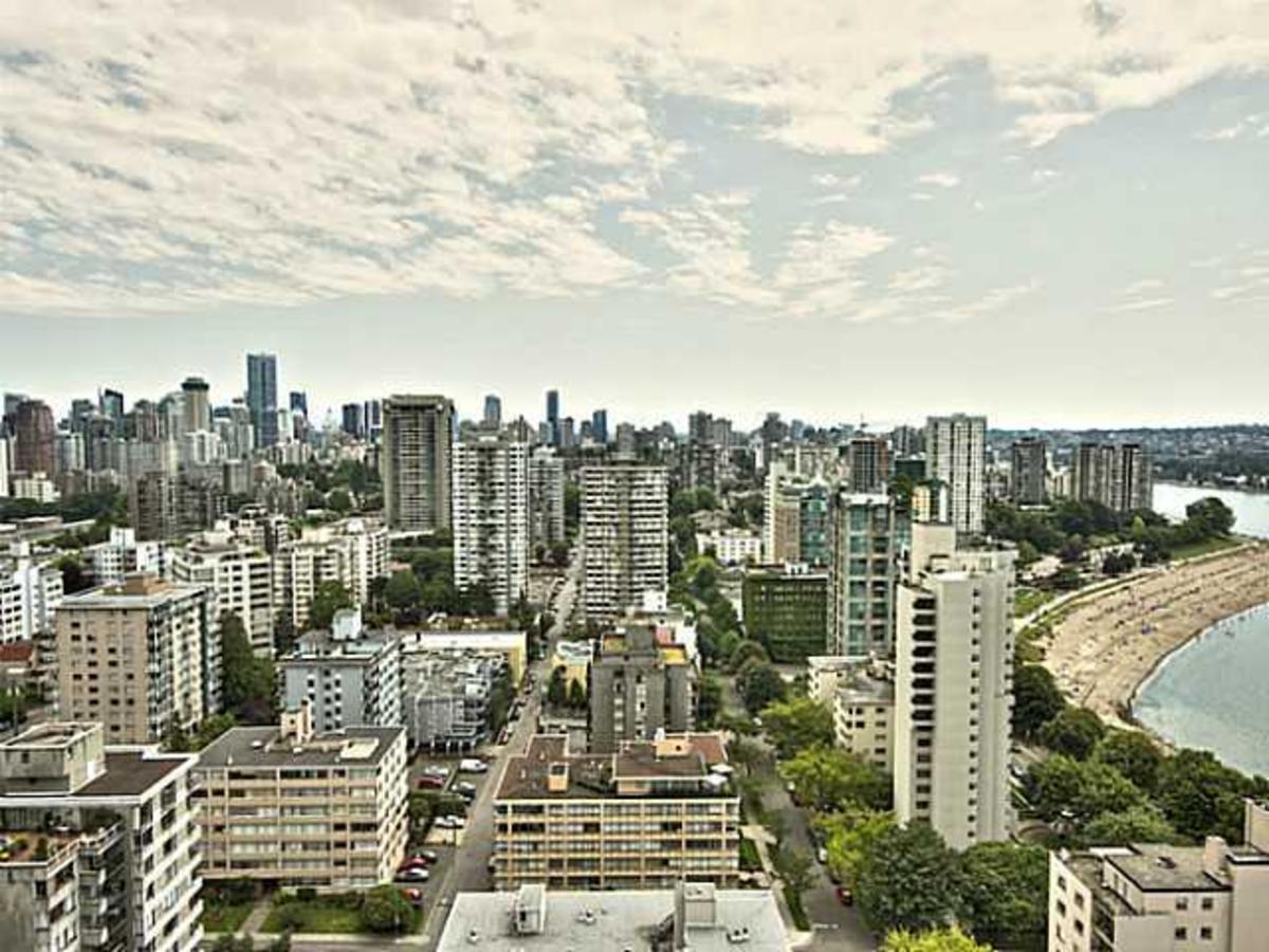 13 at 203 - 2055 Pendrell St 13 at 203 - 2055 Pendrell St