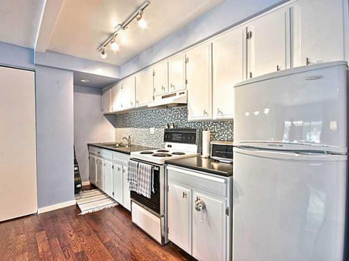 4 at 203 - 2055 Pendrell St 4 at 203 - 2055 Pendrell St