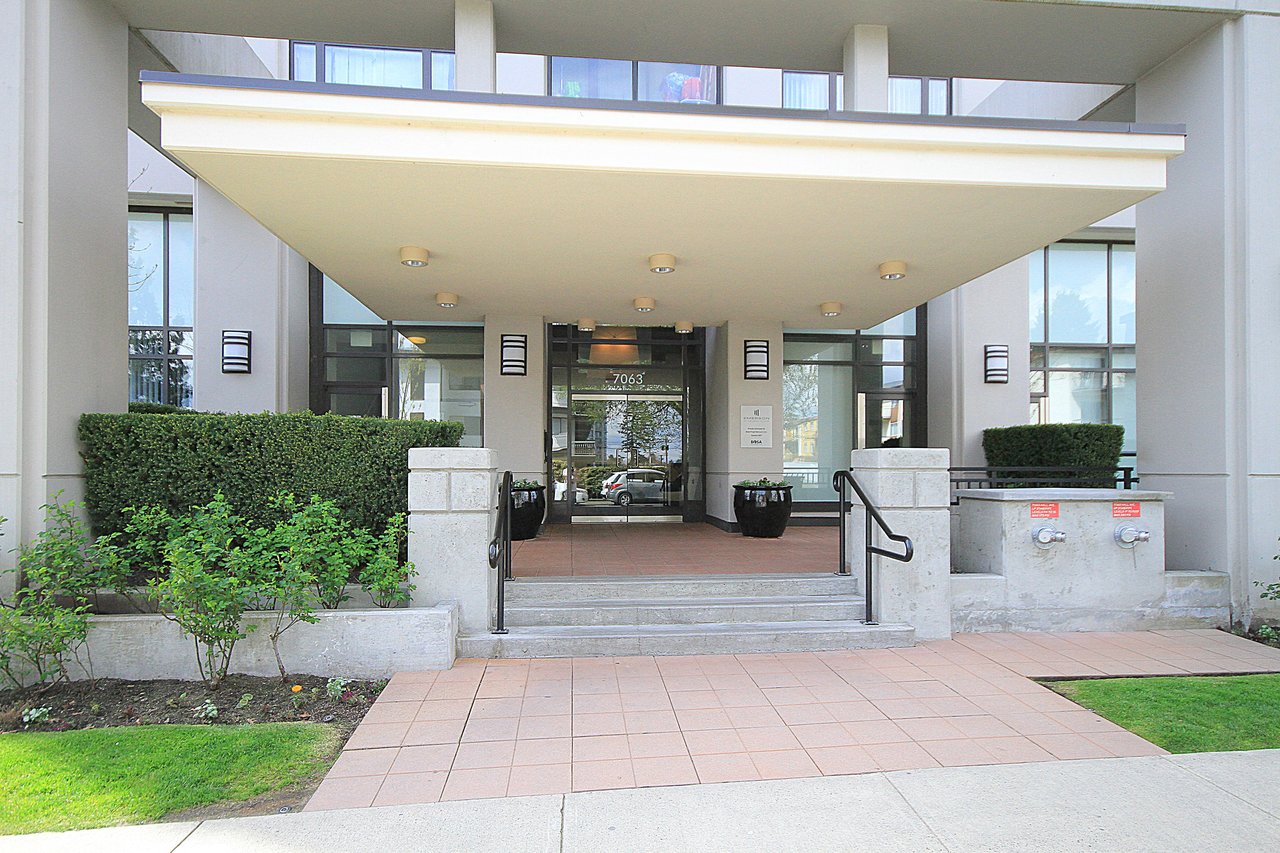 512 - 7063 Hall Ave