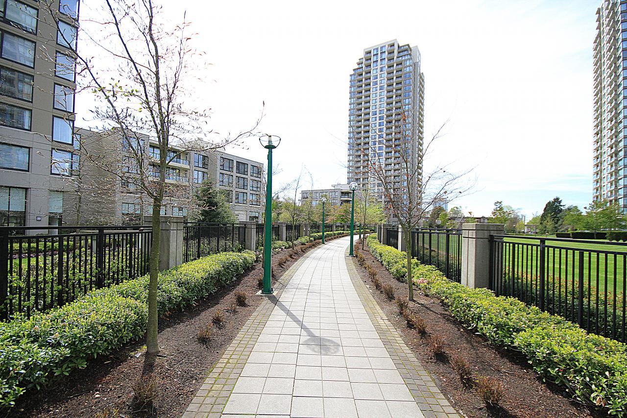E140116 at 512 - 7063 Hall Ave E140116 at 512 - 7063 Hall Ave