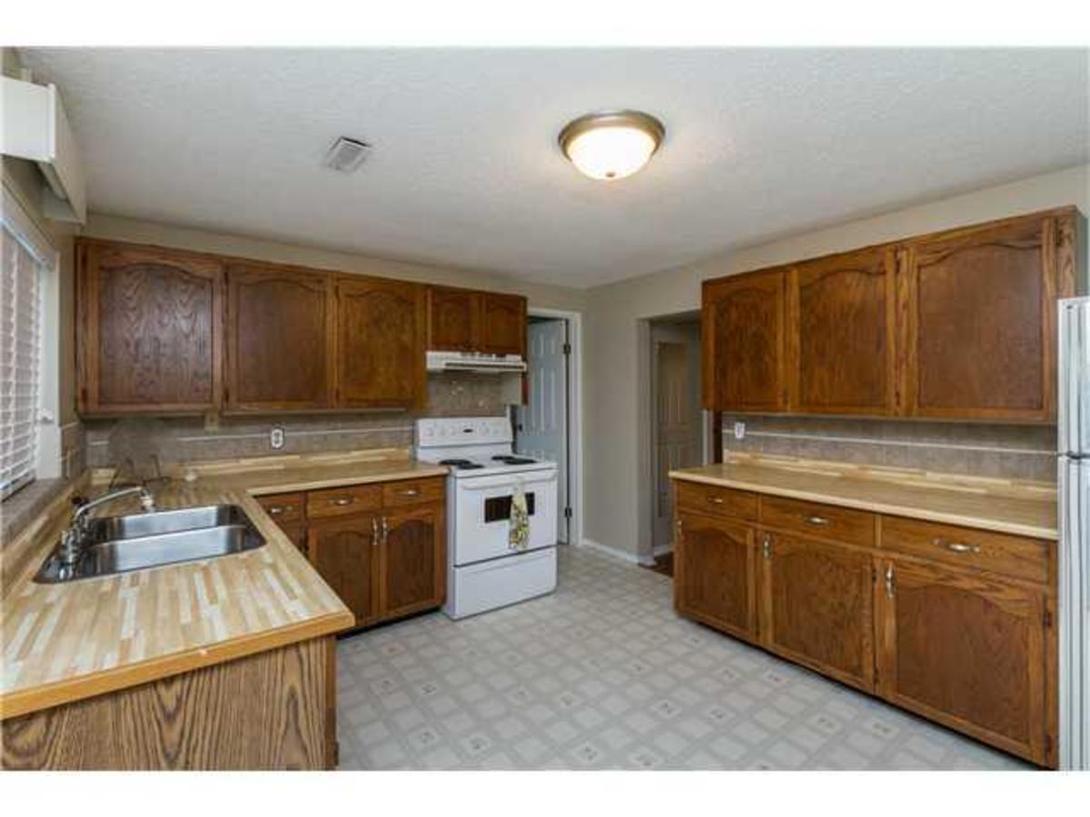 14 at 2082 Concord Ave 14 at 2082 Concord Ave