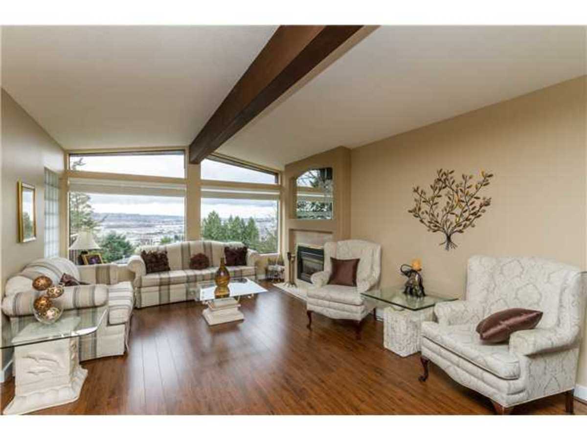 3 at 2082 Concord Ave 3 at 2082 Concord Ave