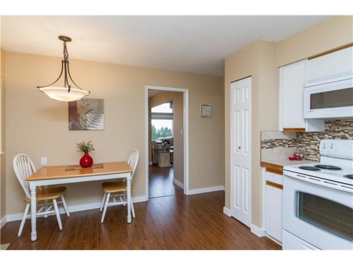 7 at 2082 Concord Ave 7 at 2082 Concord Ave