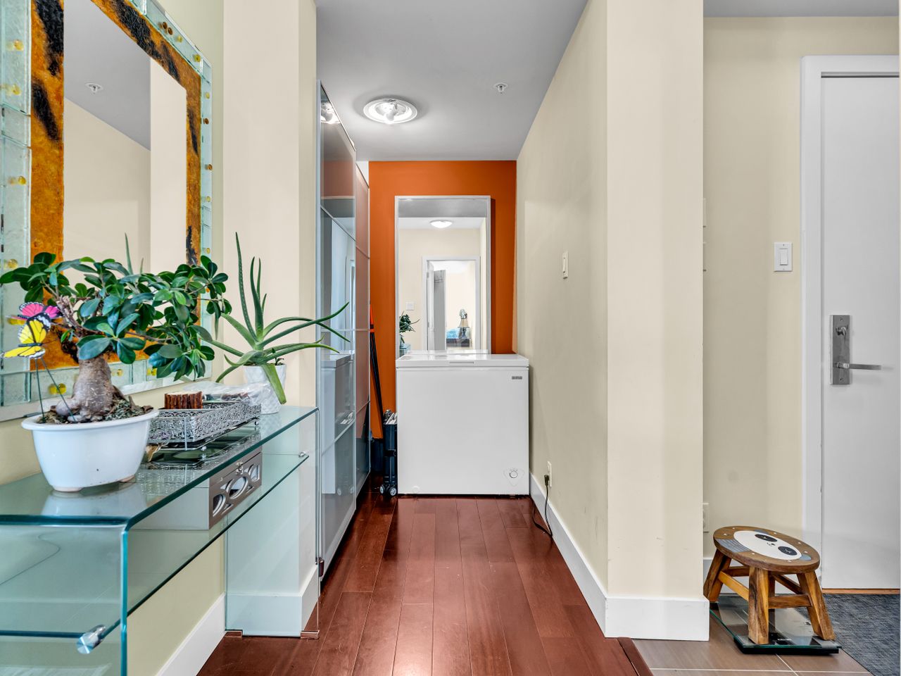 realty_studios_real_estate_photography-24 at 903 - 1320 Chesterfield Avenue, Central Lonsdale, North Vancouver realty_studios_real_estate_photography-24 at 903 - 1320 Chesterfield Avenue, Central Lonsdale, North Vancouver