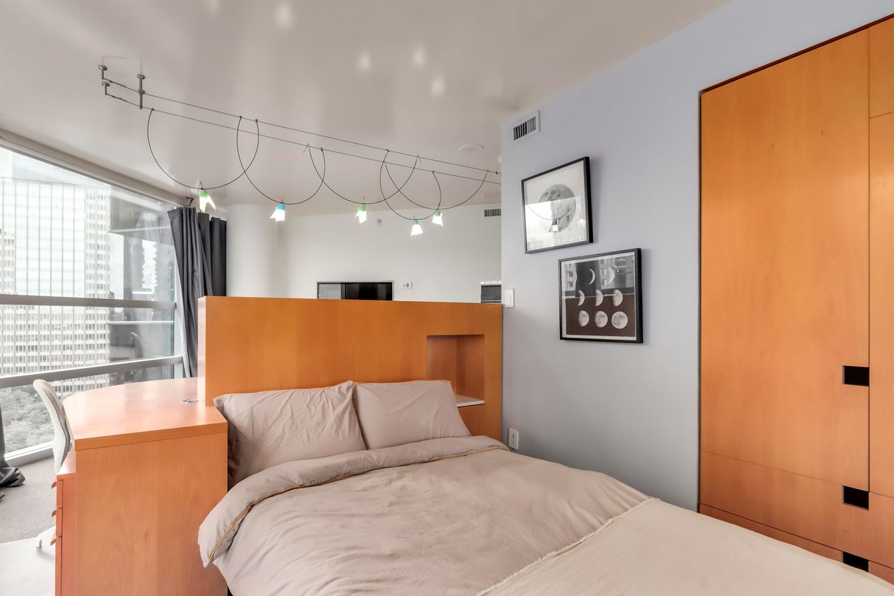 1050-burrard-street-downtown-vw-vancouver-west-13 at 1404 - 1050 Burrard Street, Downtown VW, Vancouver West 1050-burrard-street-downtown-vw-vancouver-west-13 at 1404 - 1050 Burrard Street, Downtown VW, Vancouver West