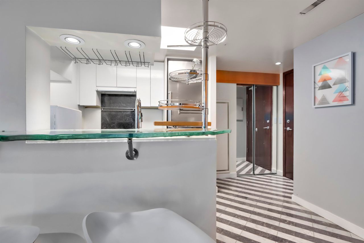 1050-burrard-street-downtown-vw-vancouver-west-20 at 1404 - 1050 Burrard Street, Downtown VW, Vancouver West 1050-burrard-street-downtown-vw-vancouver-west-20 at 1404 - 1050 Burrard Street, Downtown VW, Vancouver West