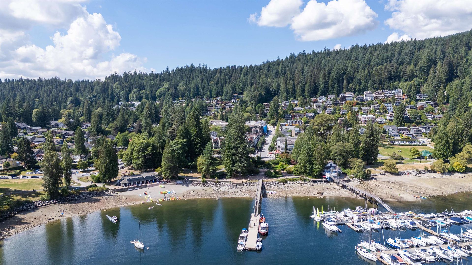 4323-gallant-avenue-deep-cove-north-vancouver-18 at 203 - 4323 Gallant Avenue, Deep Cove, North Vancouver 4323-gallant-avenue-deep-cove-north-vancouver-18 at 203 - 4323 Gallant Avenue, Deep Cove, North Vancouver