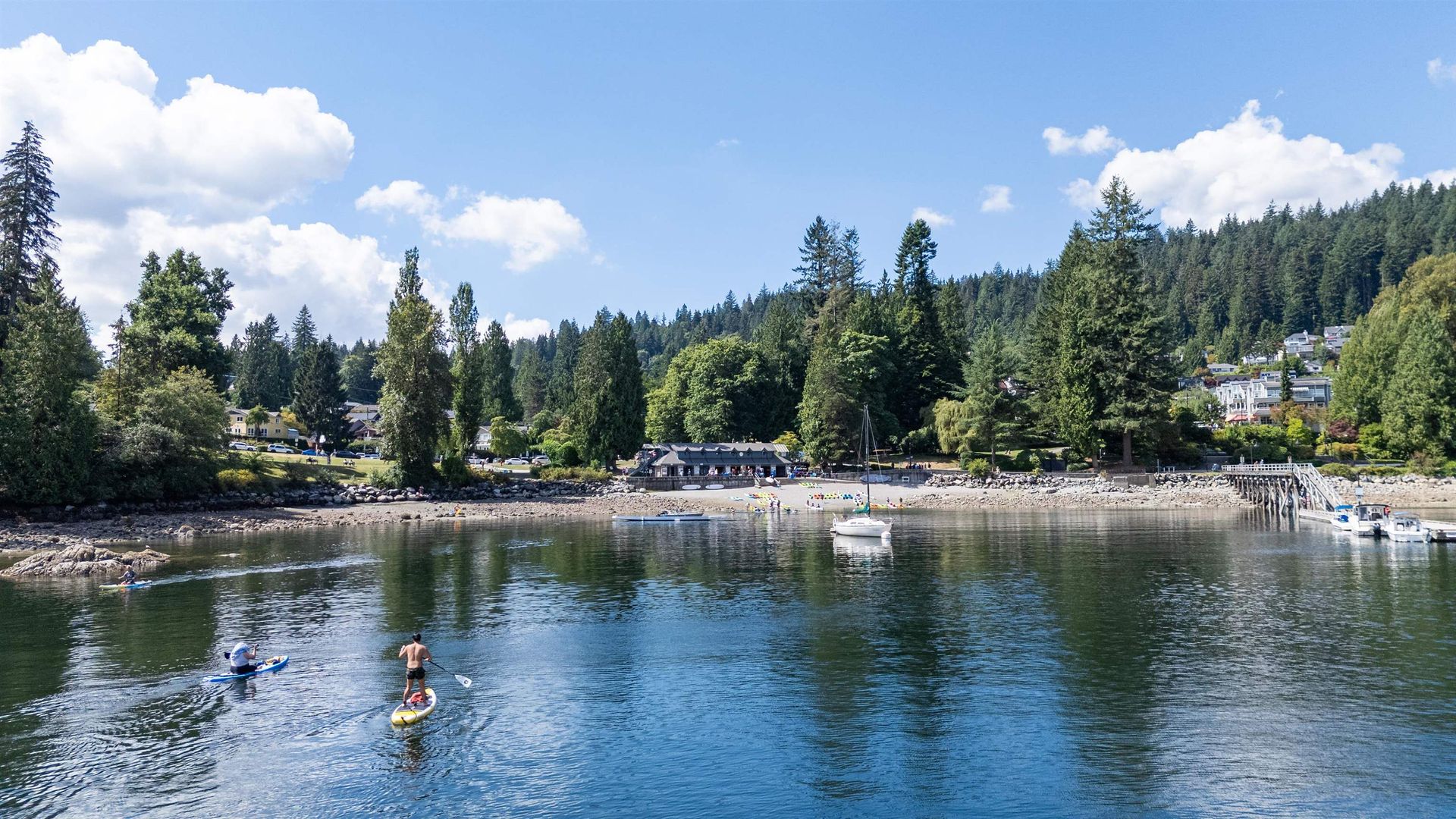 4323-gallant-avenue-deep-cove-north-vancouver-23 at 203 - 4323 Gallant Avenue, Deep Cove, North Vancouver 4323-gallant-avenue-deep-cove-north-vancouver-23 at 203 - 4323 Gallant Avenue, Deep Cove, North Vancouver