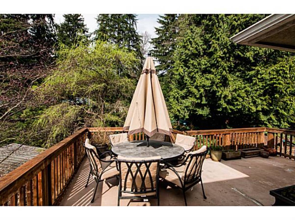 image-261607028-13.jpg at 4454  Road, Deep Cove, North Vancouver image-261607028-13.jpg at 4454  Road, Deep Cove, North Vancouver