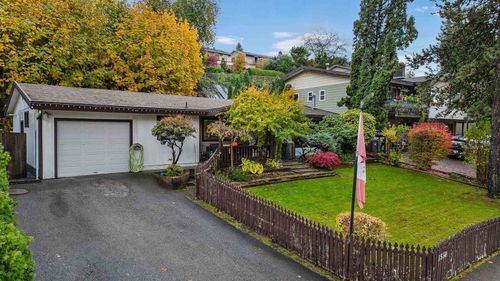 1550-shaughnessy-street-mary-hill-port-coquitlam-03 at 1550 Shaughnessy Street, Mary Hill, Port Coquitlam 1550-shaughnessy-street-mary-hill-port-coquitlam-03 at 1550 Shaughnessy Street, Mary Hill, Port Coquitlam