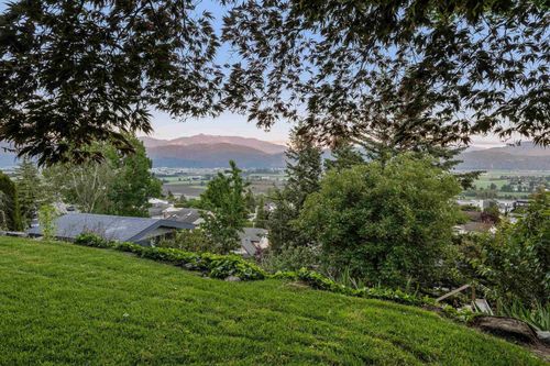 35818-eaglecrest-drive-abbotsford-east-abbotsford-33 at 35818 Eaglecrest Drive, Abbotsford East, Abbotsford 35818-eaglecrest-drive-abbotsford-east-abbotsford-33 at 35818 Eaglecrest Drive, Abbotsford East, Abbotsford