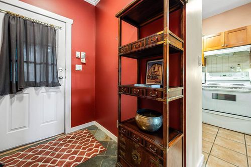 15-sixth-avenue-glenbrooke-north-new-westminster-05 at 241 - 15 Sixth Avenue, GlenBrooke North, New Westminster 15-sixth-avenue-glenbrooke-north-new-westminster-05 at 241 - 15 Sixth Avenue, GlenBrooke North, New Westminster