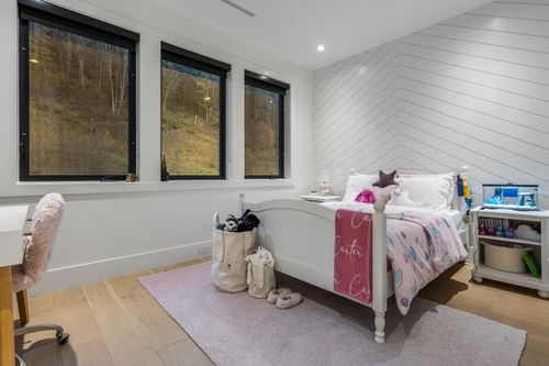 at 9133 Hatzic Ridge Drive, Hatzic, Mission  at 9133 Hatzic Ridge Drive, Hatzic, Mission