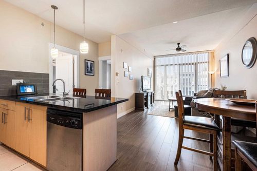 at 402 - 33546 Holland Avenue, Central Abbotsford, Abbotsford  at 402 - 33546 Holland Avenue, Central Abbotsford, Abbotsford