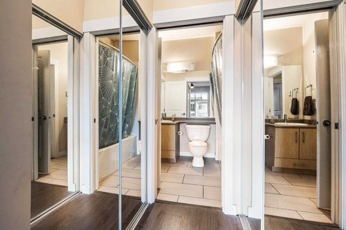 at 402 - 33546 Holland Avenue, Central Abbotsford, Abbotsford  at 402 - 33546 Holland Avenue, Central Abbotsford, Abbotsford