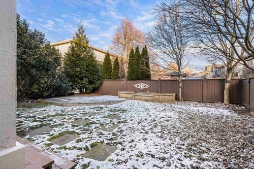  at 42 - 5960 Cowichan Street, Garrison Crossing, Sardis