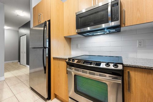 2943-nelson-place-central-abbotsford-abbotsford-18 at 215 - 2943 Nelson Place, Central Abbotsford, Abbotsford