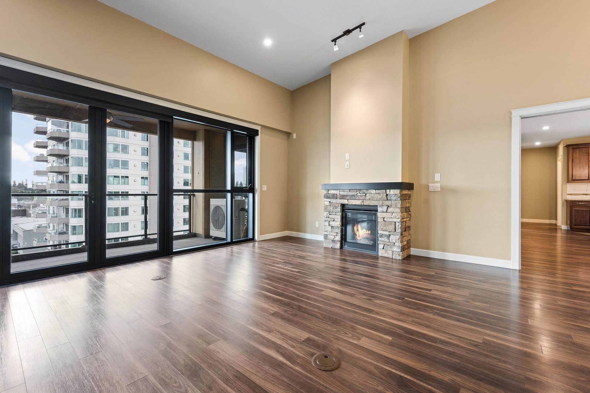 621 - 2860 Trethewey Street, Abbotsford West, Abbotsford photo number 1