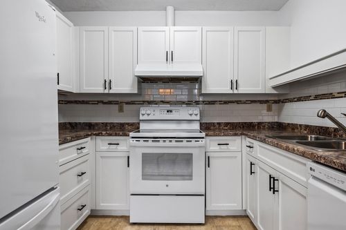 2456-ware-street-central-abbotsford-abbotsford-07 at 14 - 2456 Ware Street, Central Abbotsford, Abbotsford