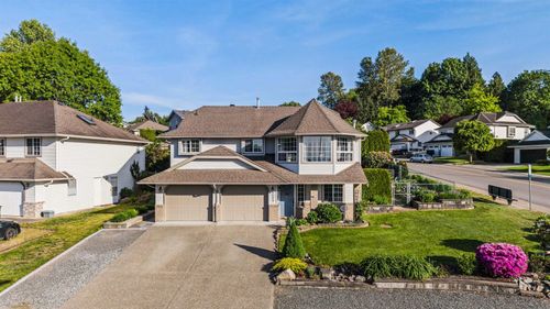 34858-millar-crescent-abbotsford-east-abbotsford-02 at 34858 Millar Crescent, Abbotsford East, Abbotsford