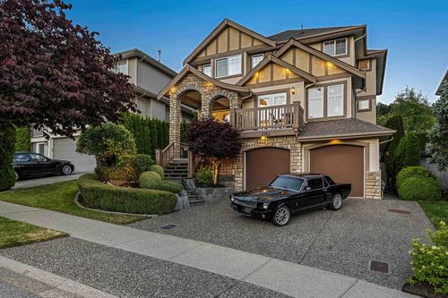 3382-applewood-drive-abbotsford-east-abbotsford-01 at 3382 Applewood Drive, Abbotsford East, Abbotsford