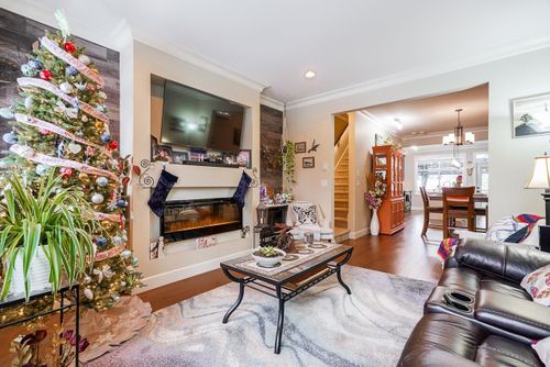 33460-lynn-avenue-central-abbotsford-abbotsford-06 at 2 - 33460 Lynn Avenue, Central Abbotsford, Abbotsford 33460-lynn-avenue-central-abbotsford-abbotsford-06 at 2 - 33460 Lynn Avenue, Central Abbotsford, Abbotsford