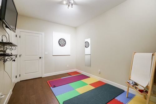 33460-lynn-avenue-central-abbotsford-abbotsford-28 at 2 - 33460 Lynn Avenue, Central Abbotsford, Abbotsford 33460-lynn-avenue-central-abbotsford-abbotsford-28 at 2 - 33460 Lynn Avenue, Central Abbotsford, Abbotsford