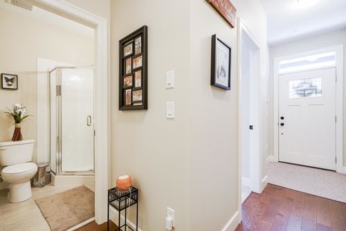 33460-lynn-avenue-central-abbotsford-abbotsford-31 at 2 - 33460 Lynn Avenue, Central Abbotsford, Abbotsford 33460-lynn-avenue-central-abbotsford-abbotsford-31 at 2 - 33460 Lynn Avenue, Central Abbotsford, Abbotsford