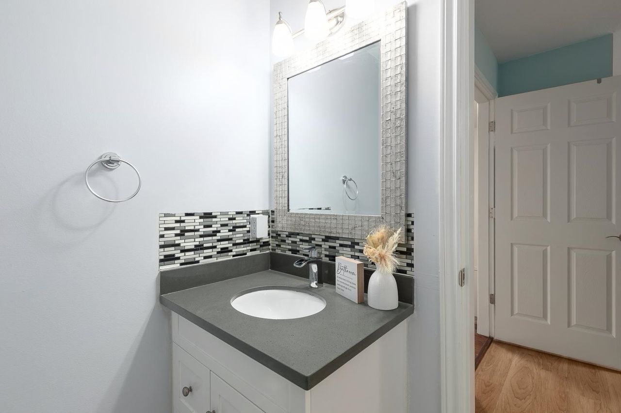 21541-mayo-place-west-central-maple-ridge-25 at 11 - 21541 Mayo Place, West Central, Maple Ridge