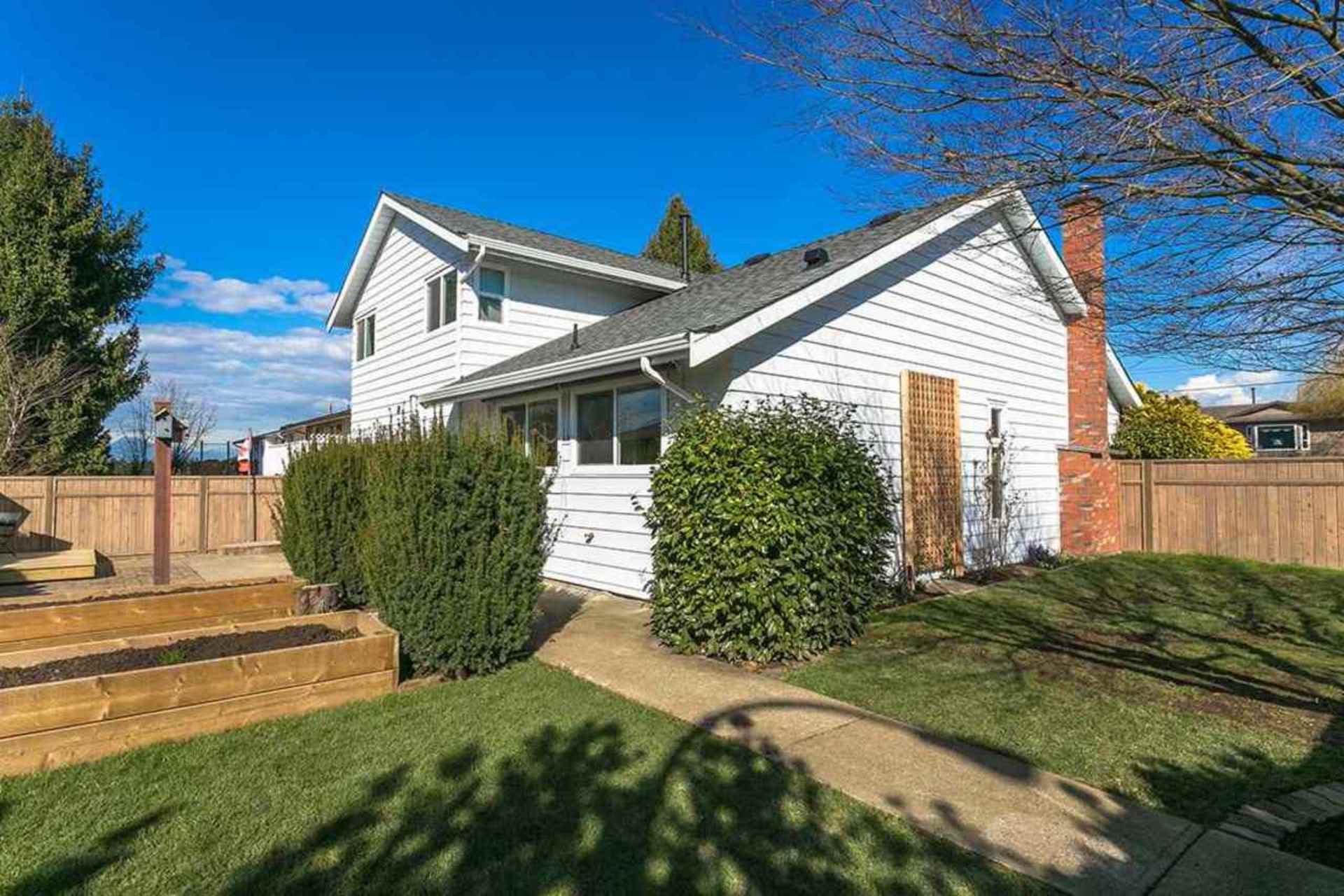 9299-213-street-walnut-grove-langley-19 at 9299 213 Street, Walnut Grove, Langley