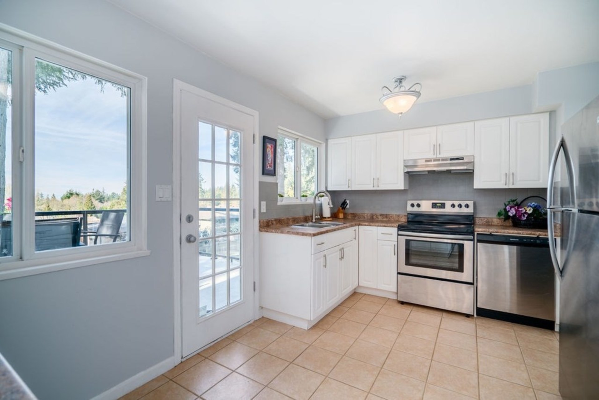 2023-hyannis-drive-blueridge-nv-north-vancouver-06 at 2023 Hyannis Drive, Blueridge NV, North Vancouver