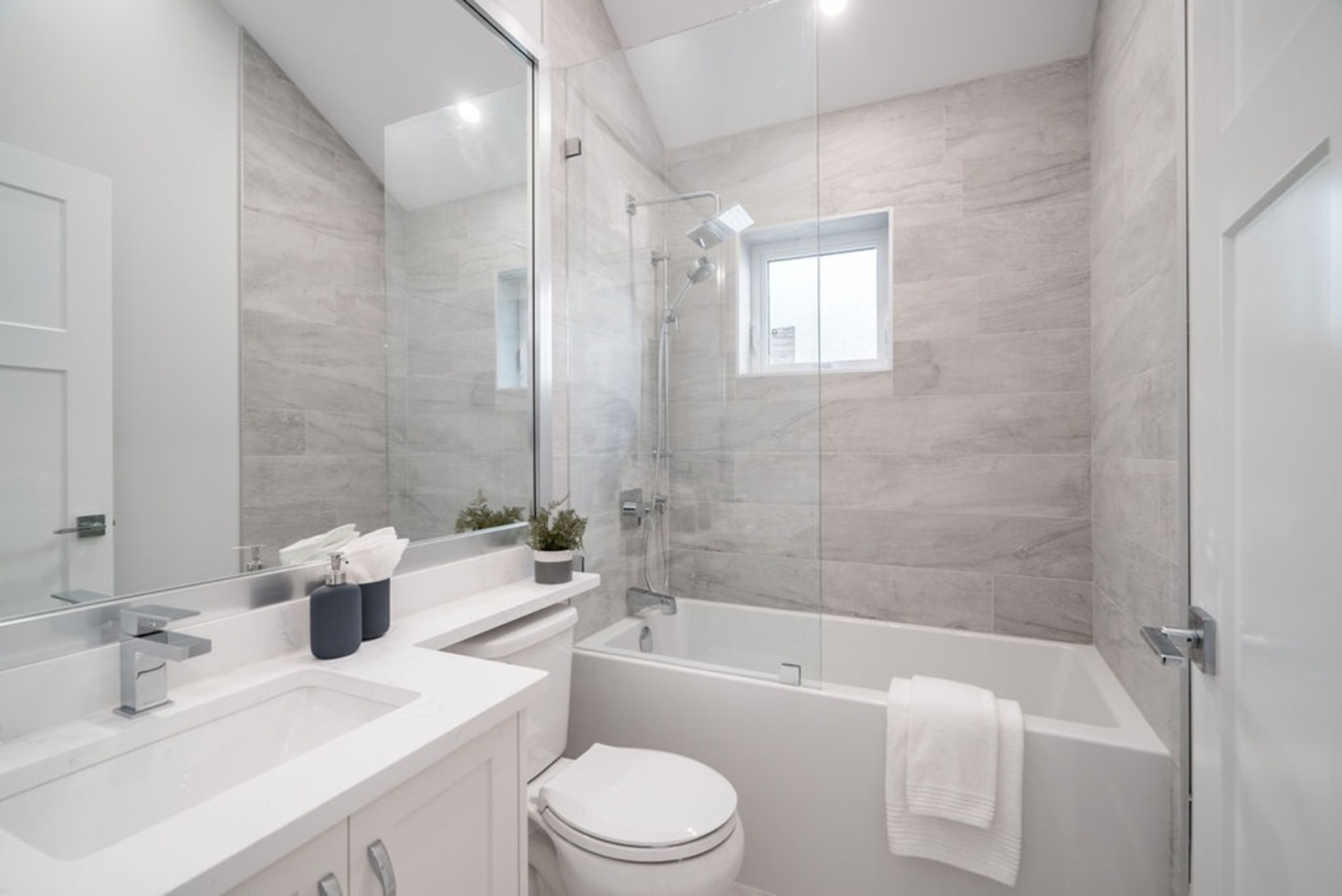 497-e-10-avenue-mount-pleasant-ve-vancouver-east-15 at 497 E 10 Avenue, Mount Pleasant VE, Vancouver East