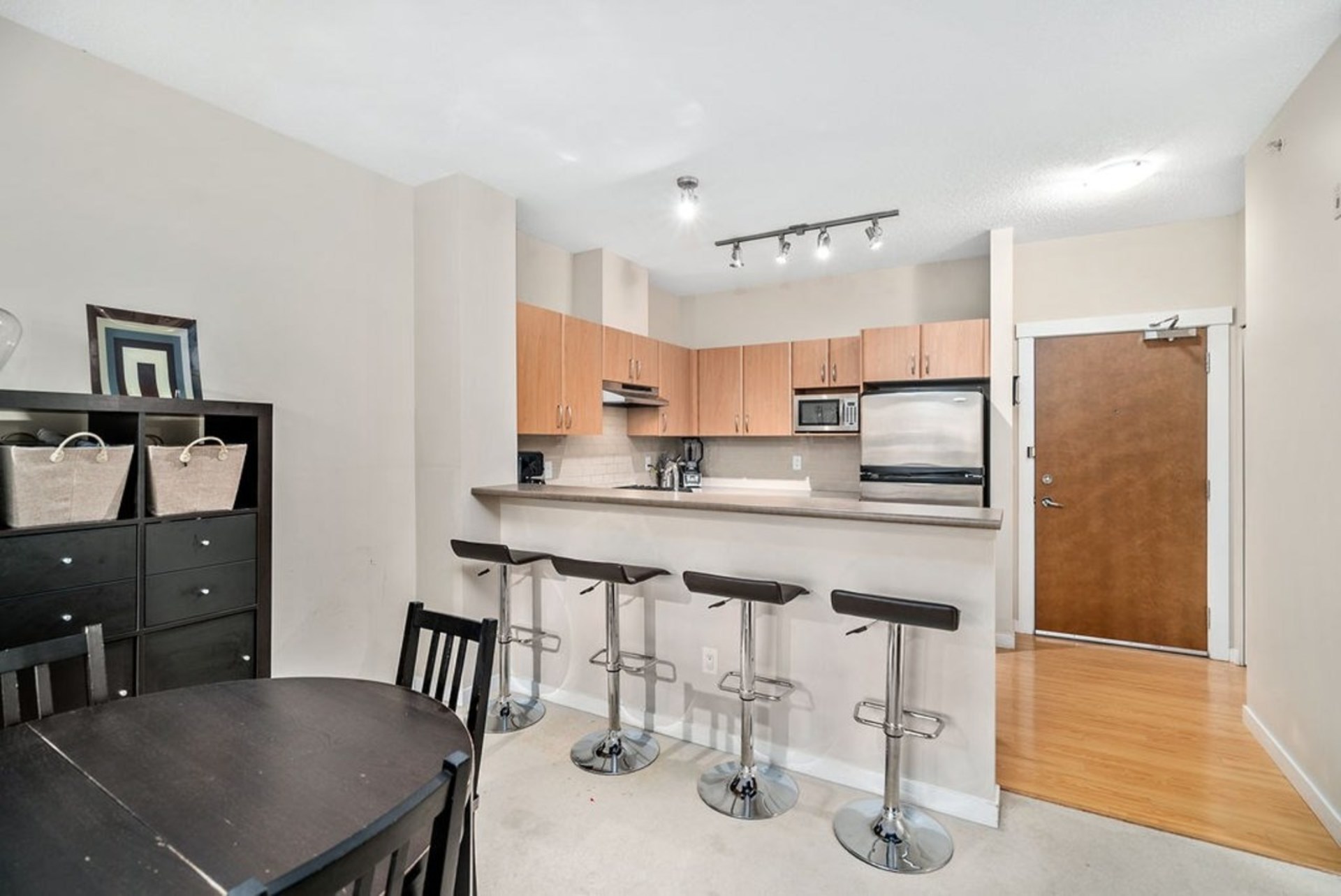 4723-dawson-street-brentwood-park-burnaby-north-02 at 402 - 4723 Dawson Street, Brentwood Park, Burnaby North