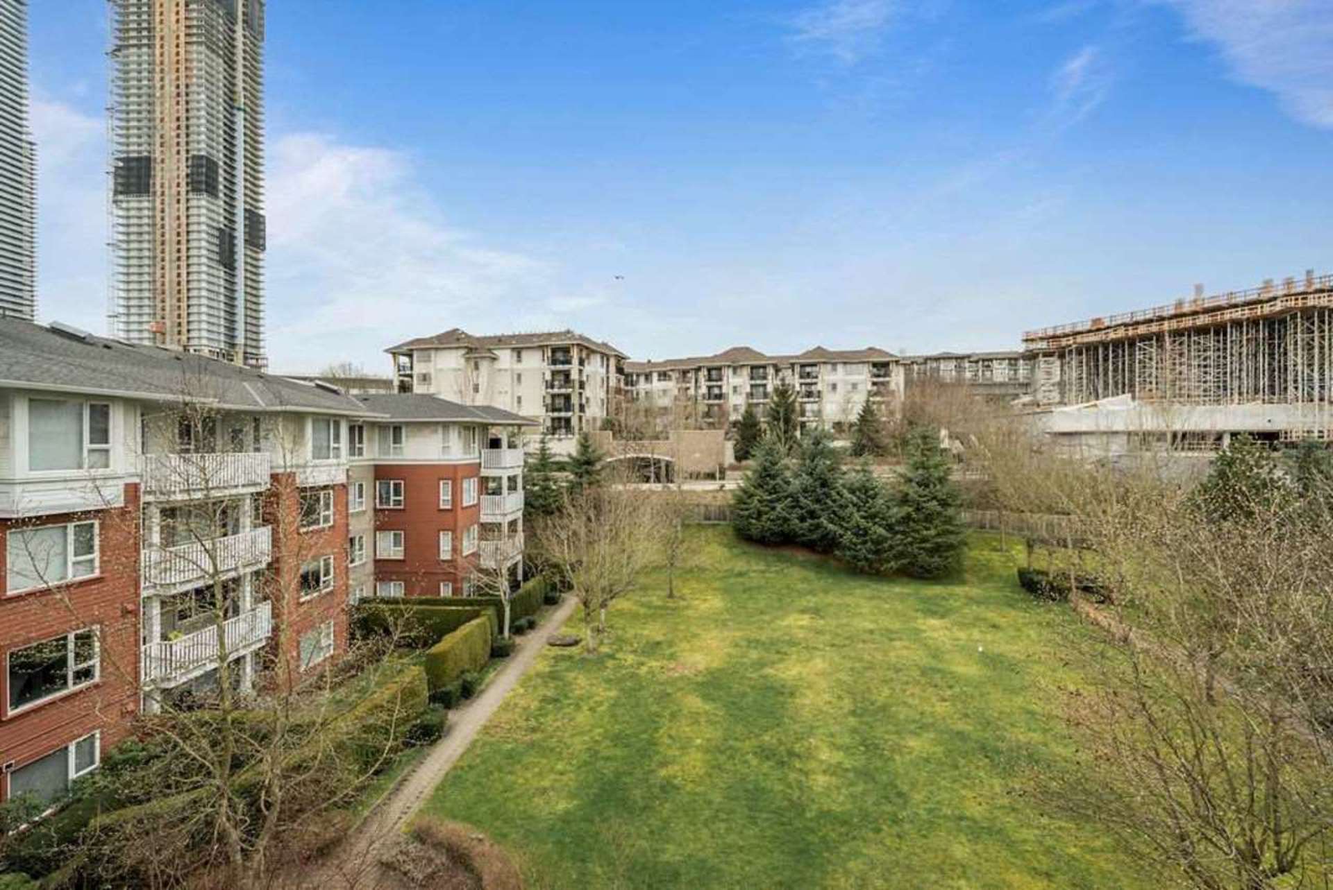 4723-dawson-street-brentwood-park-burnaby-north-13 at 402 - 4723 Dawson Street, Brentwood Park, Burnaby North