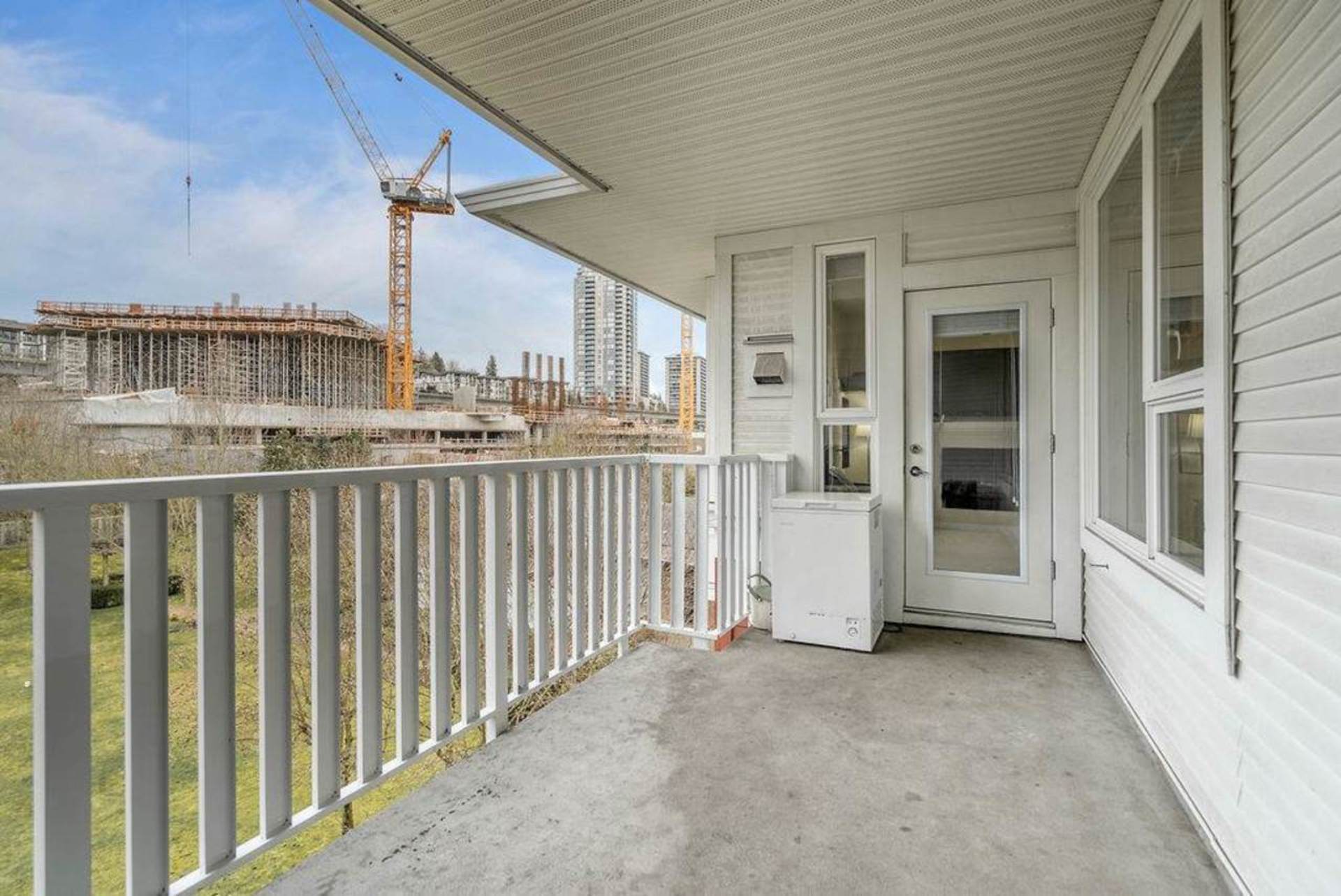 4723-dawson-street-brentwood-park-burnaby-north-15 at 402 - 4723 Dawson Street, Brentwood Park, Burnaby North