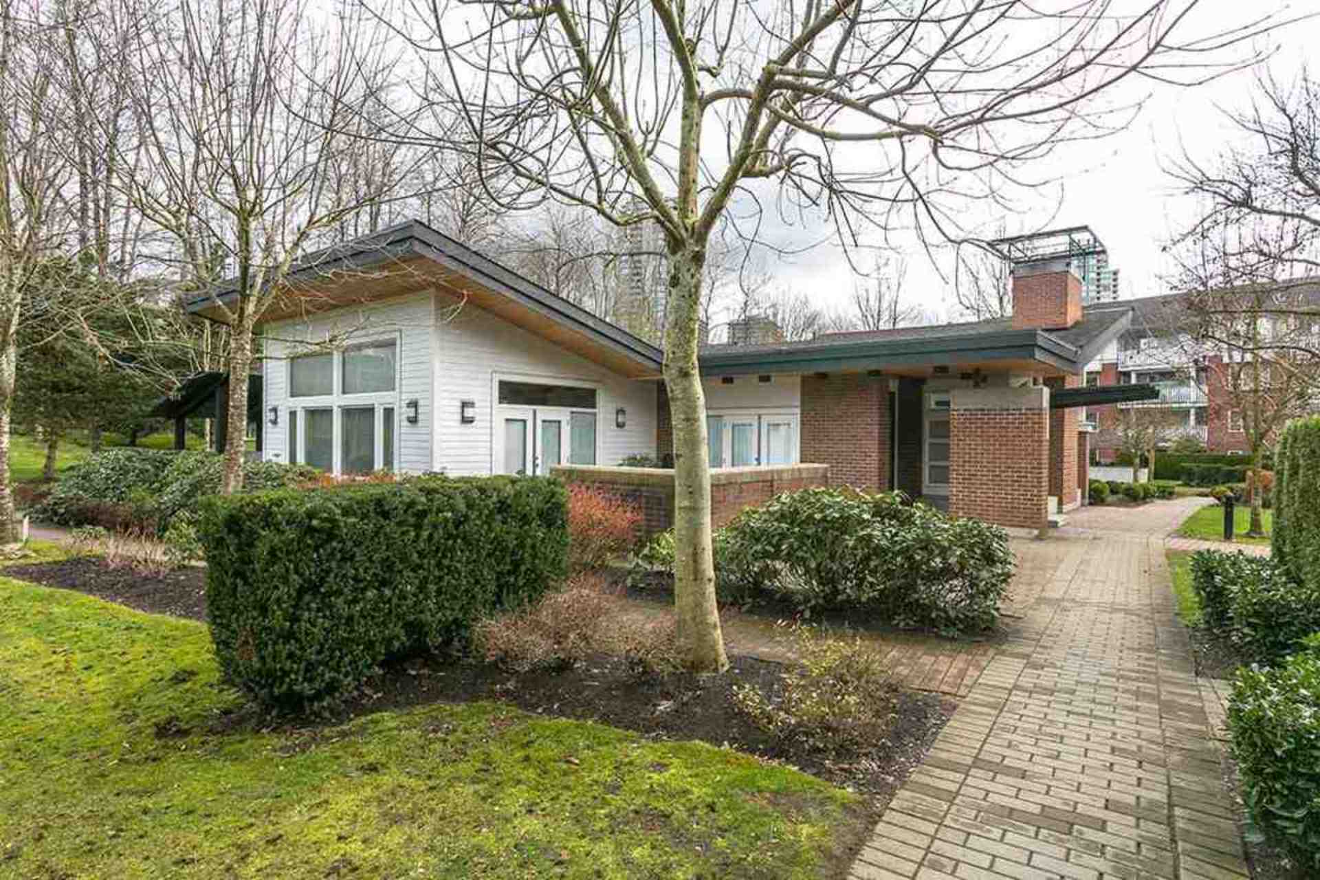 4723-dawson-street-brentwood-park-burnaby-north-20 at 402 - 4723 Dawson Street, Brentwood Park, Burnaby North