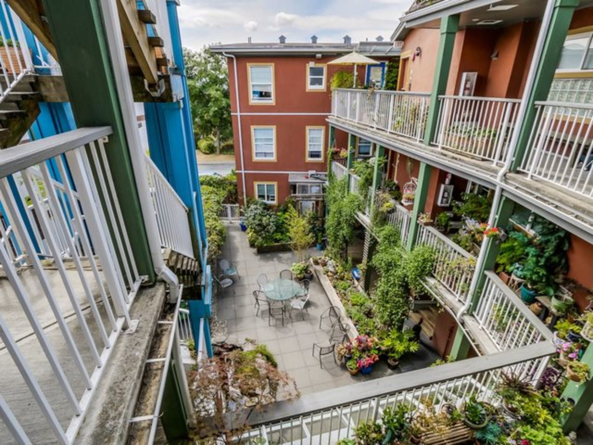 510-chesterfield-avenue-lower-lonsdale-north-vancouver-11 at 401 - 510 Chesterfield Avenue, Lower Lonsdale, North Vancouver