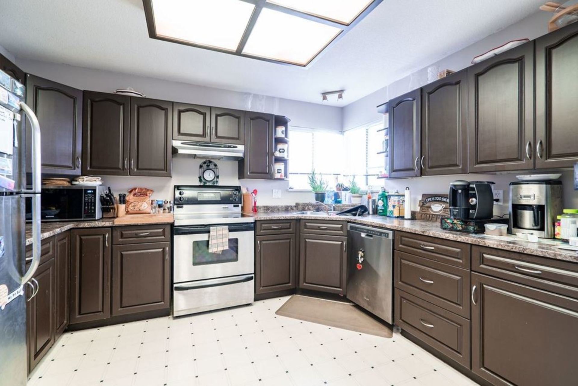 3311-hyde-park-place-park-ridge-estates-coquitlam-04 at 3311 Hyde Park Place, Park Ridge Estates, Coquitlam