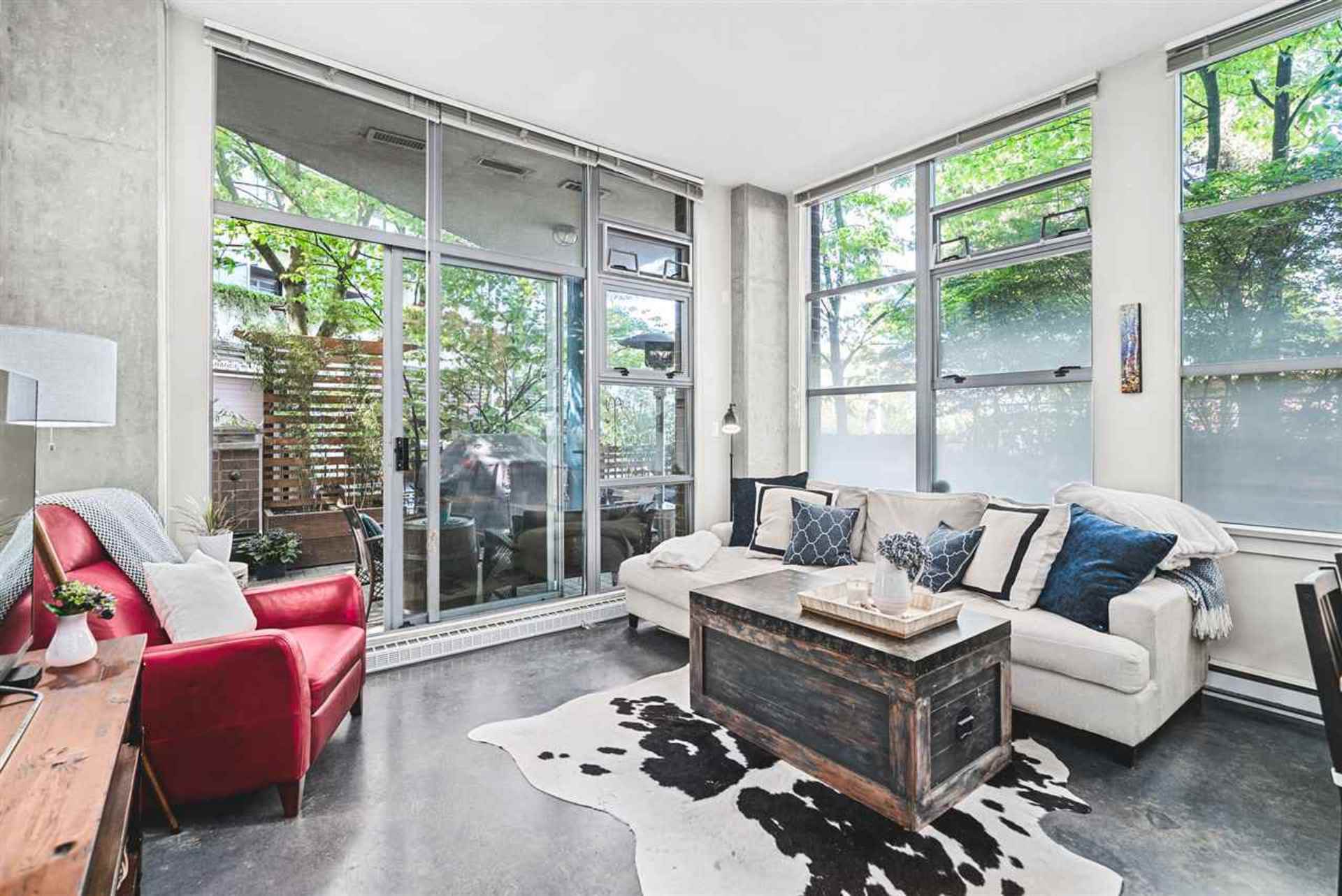 2635-prince-edward-street-mount-pleasant-ve-vancouver-east-03 at 113 - 2635 Prince Edward Street, Mount Pleasant VE, Vancouver East