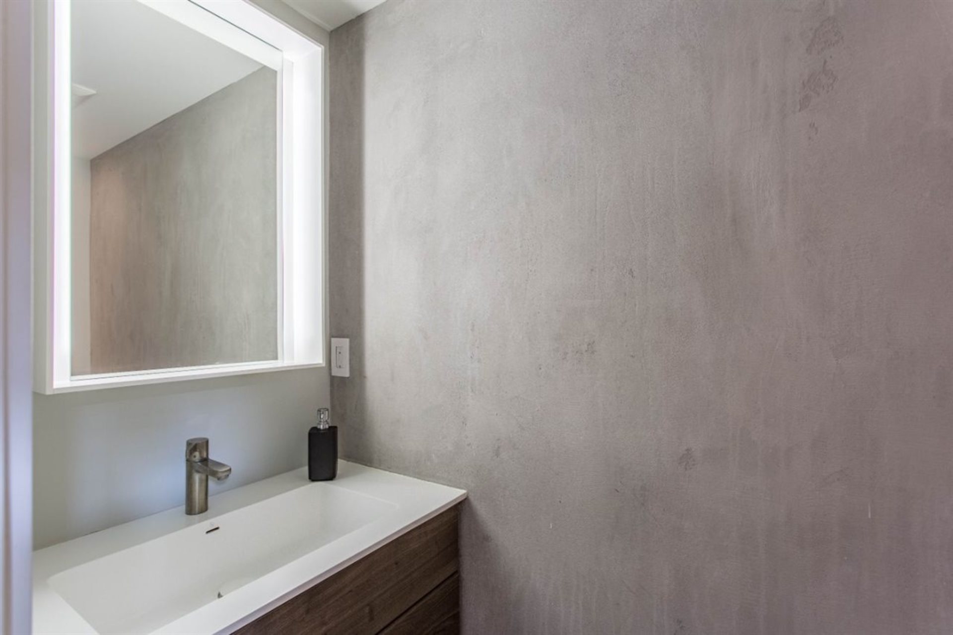 1557-larch-street-kitsilano-vancouver-west-26 at 1557 Larch Street, Kitsilano, Vancouver West