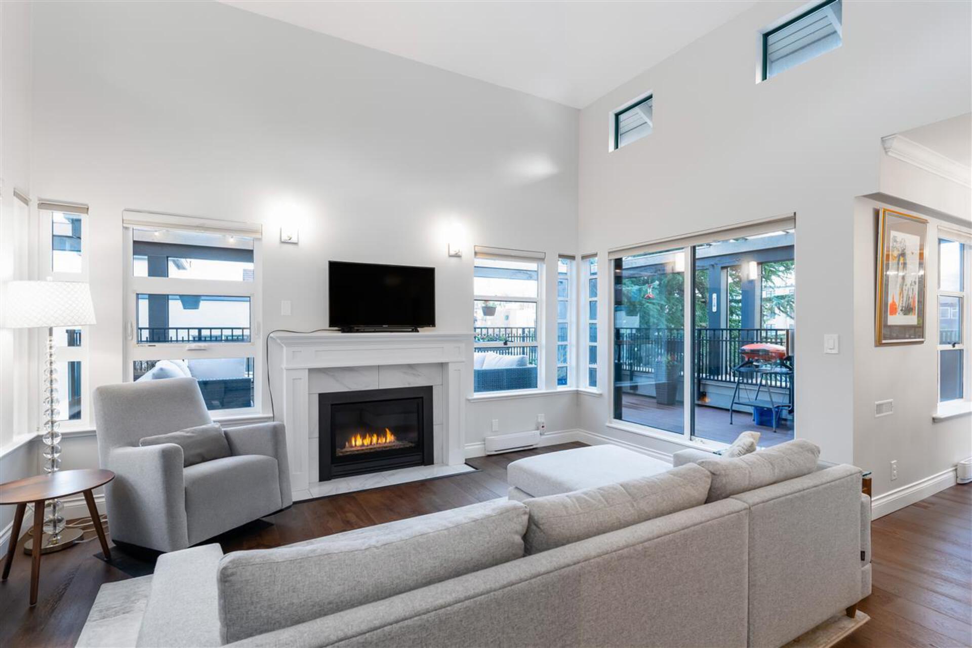 3788-w-8th-avenue-point-grey-vancouver-west-03 at 403 - 3788 W 8th Avenue, Point Grey, Vancouver West