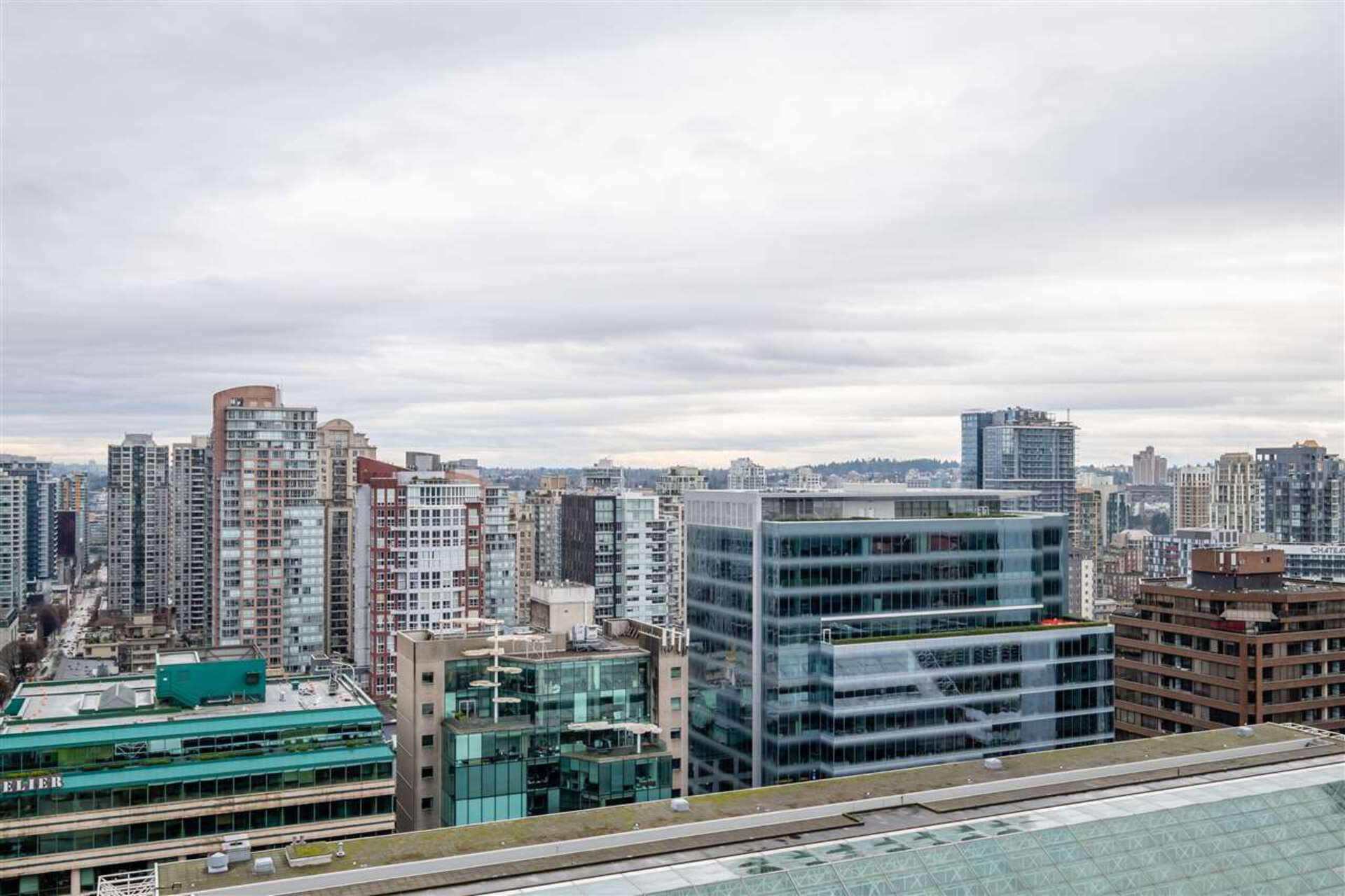 938-smithe-street-downtown-vw-vancouver-west-03 at 2220 - 938 Smithe Street, Downtown VW, Vancouver West