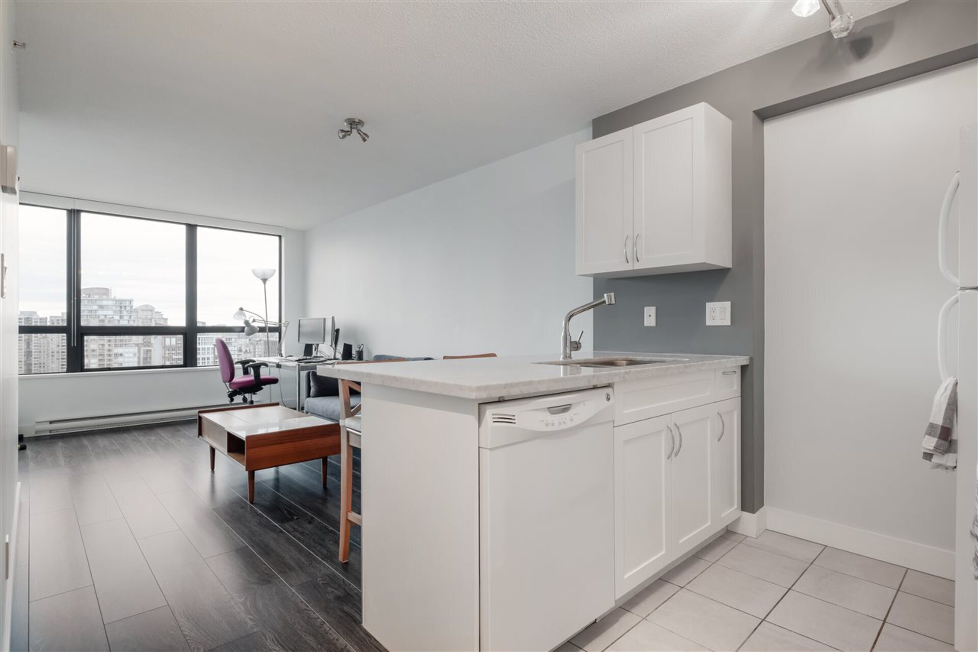 938-smithe-street-downtown-vw-vancouver-west-09 at 2220 - 938 Smithe Street, Downtown VW, Vancouver West