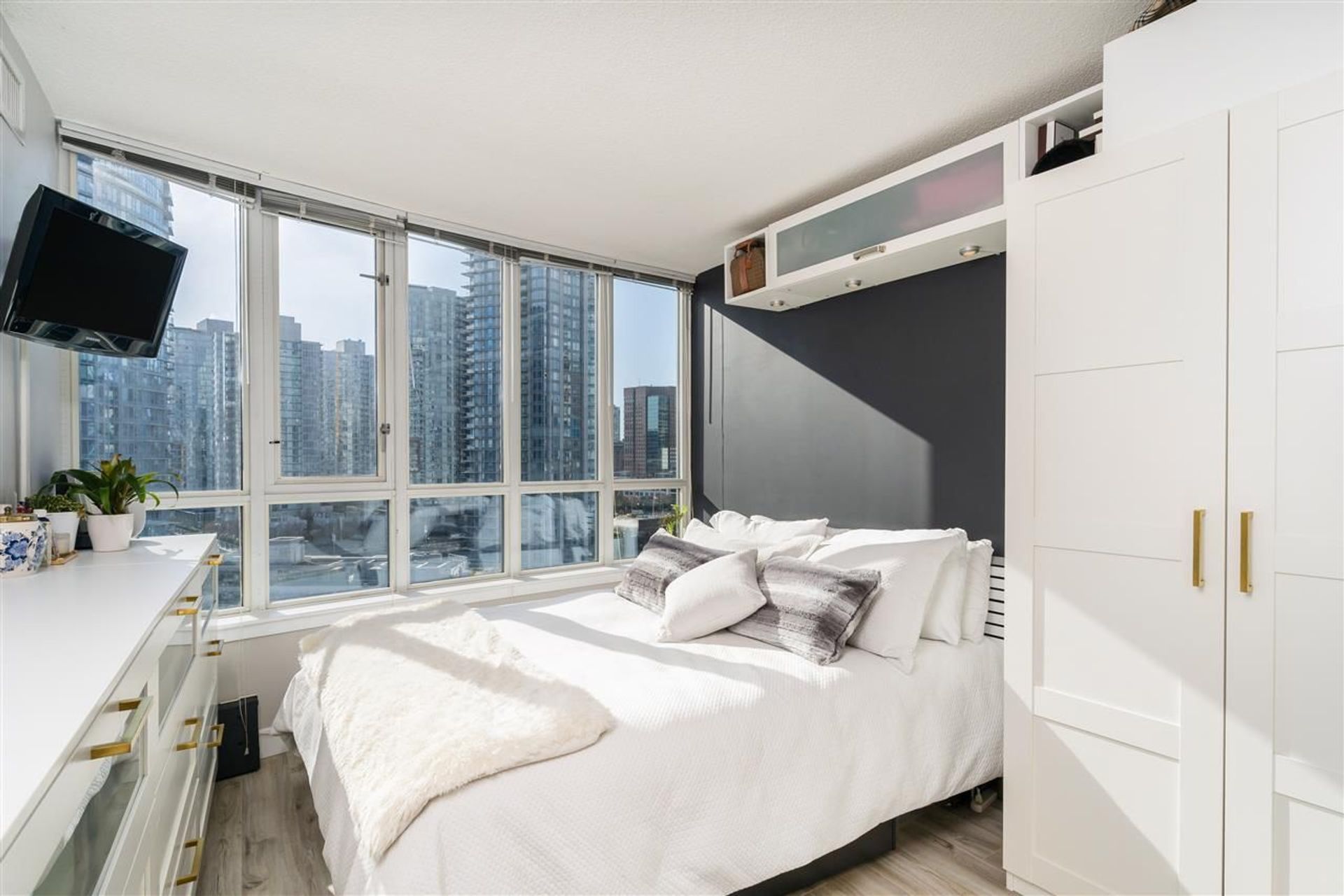 63-keefer-place-downtown-vw-vancouver-west-16 at 1710 - 63 Keefer Place, Downtown VW, Vancouver West