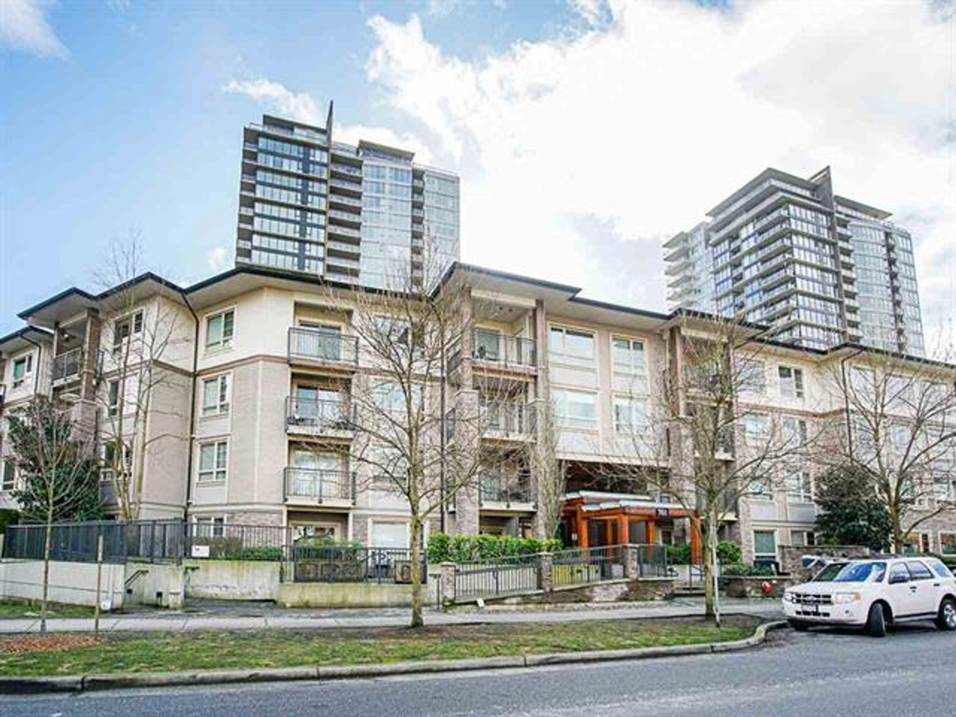 262570792-20 at 309 - 701 Klahanie Drive, Port Moody Centre, Port Moody