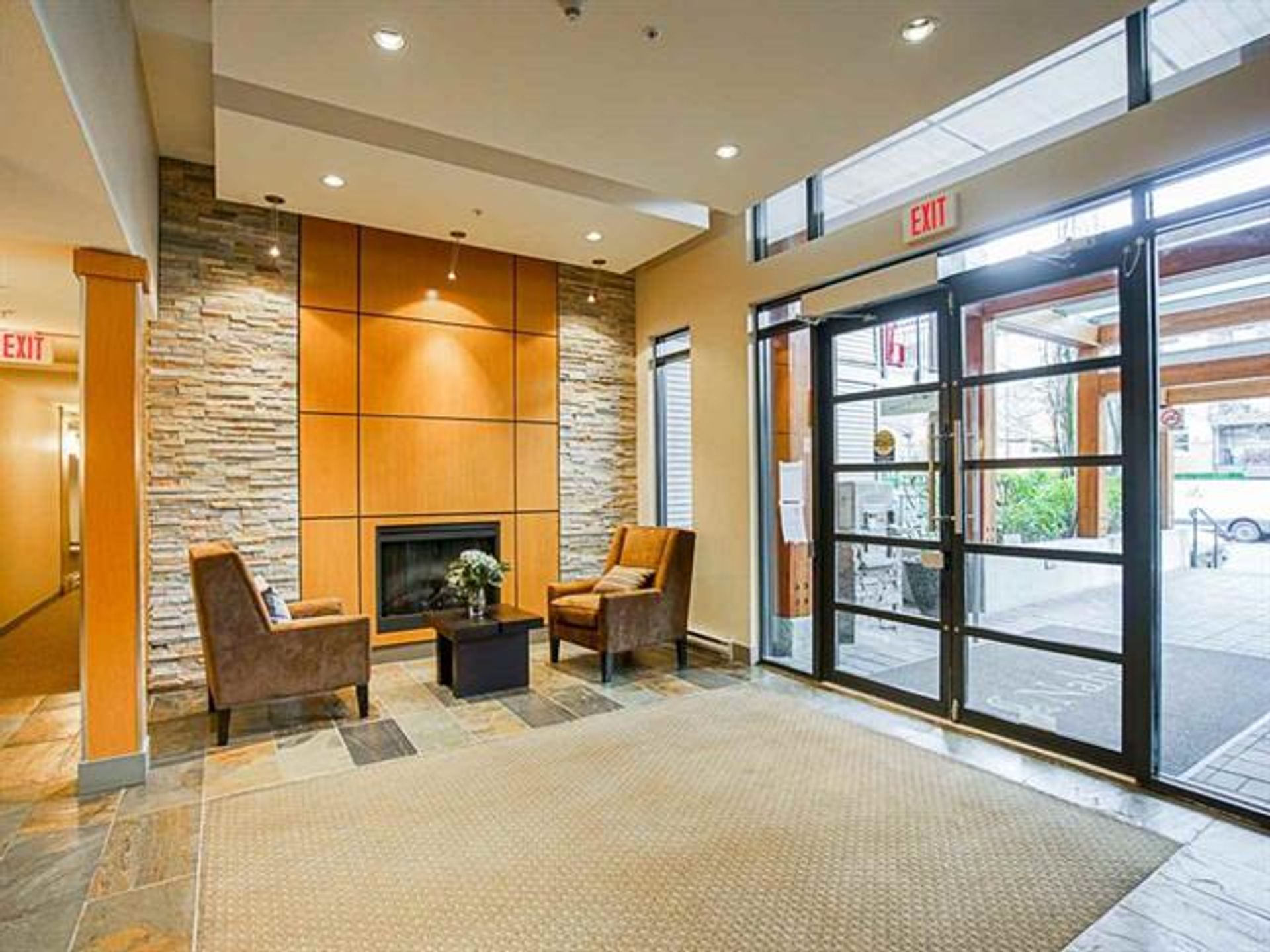 262570792-23 at 309 - 701 Klahanie Drive, Port Moody Centre, Port Moody