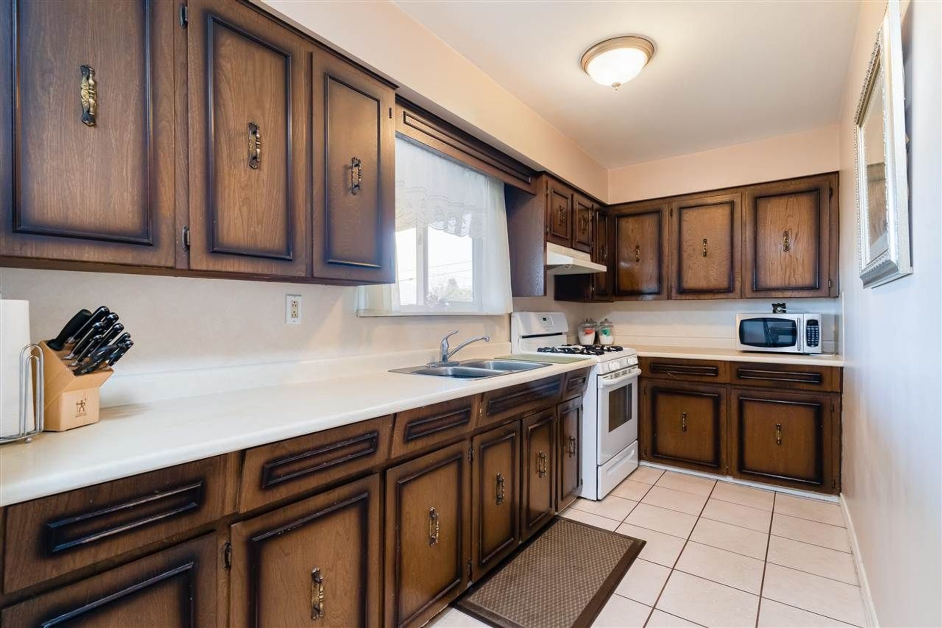 2755-eton-street-hastings-sunrise-vancouver-east-14 at 2755 Eton Street, Hastings Sunrise, Vancouver East