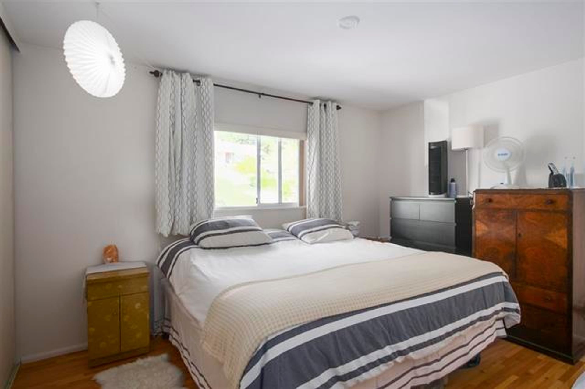 262591431-9 at 983 Wellington Drive, Lynn Valley, North Vancouver